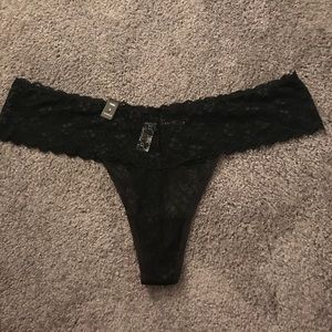NWT Torrid Black Lace Thong